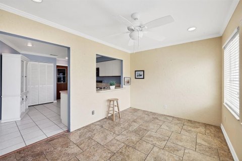 House in Englewood, Florida 2 bedrooms, 128.48 sq.m. № 1448310 - photo 13