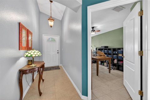 House in Ormond Beach, Florida 3 bedrooms, 163.79 sq.m. № 2224437 - photo 2