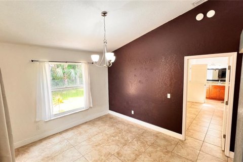 House in Winter Park, Florida 3 bedrooms, 181.16 sq.m. № 1853918 - photo 10