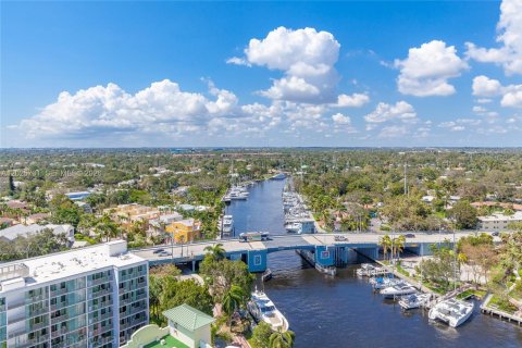 Condo in Fort Lauderdale, Florida, 1 bedroom  № 2086673 - photo 2