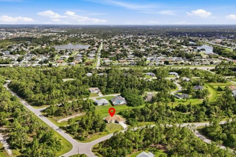 Casa en venta en North Port, Florida, 3 dormitorios, 155.15 m2 № 2210023 - foto 5