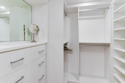 Copropriété à louer à Palm Beach, Floride: 2 chambres, 109.44 m2 № 2389586 - photo 11