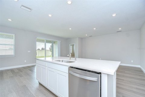 Casa en alquiler en Wesley Chapel, Florida, 4 dormitorios, 189.99 m2 № 1843516 - foto 21