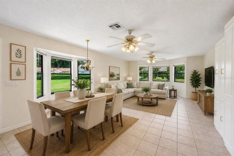 House in Leesburg, Florida 3 bedrooms, 199.37 sq.m. № 2299861 - photo 19