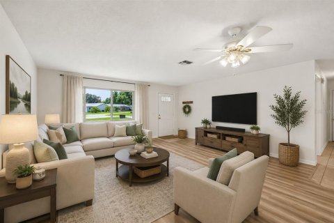 House in Leesburg, Florida 3 bedrooms, 199.37 sq.m. № 2299861 - photo 8