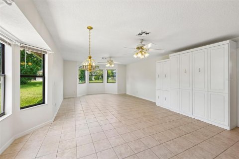 House in Leesburg, Florida 3 bedrooms, 199.37 sq.m. № 2299861 - photo 20