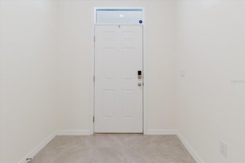 Townhouse in Land O' Lakes, Florida 3 bedrooms, 155.43 sq.m. № 1765326 - photo 7
