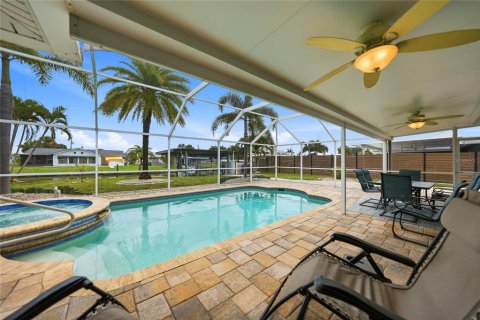 Villa ou maison à vendre à Englewood, Floride: 2 chambres, 134.89 m2 № 2233539 - photo 25