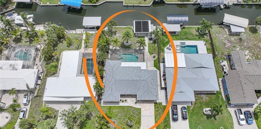 Villa ou maison à Englewood, Floride 2 chambres, 134.89 m2 № 2233539