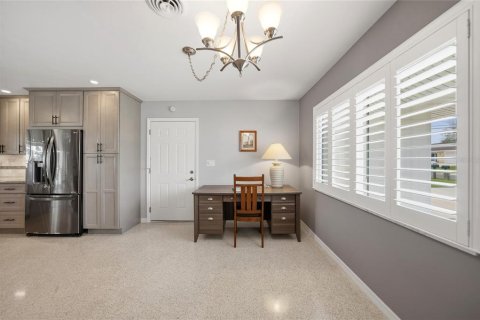 Villa ou maison à vendre à Englewood, Floride: 2 chambres, 134.89 m2 № 2233539 - photo 21