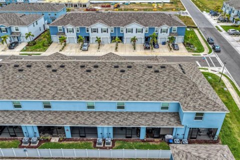 Touwnhouse à vendre à Bradenton, Floride: 3 chambres, 155.43 m2 № 2142915 - photo 25