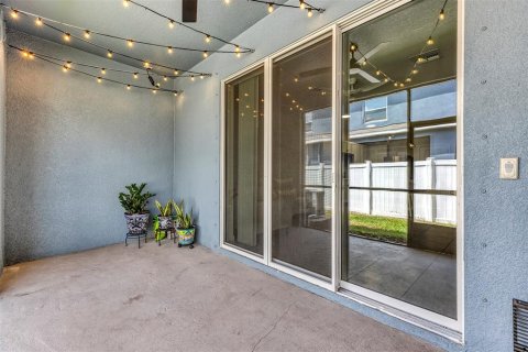 Touwnhouse à vendre à Bradenton, Floride: 3 chambres, 155.43 m2 № 2142915 - photo 23