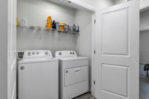 Touwnhouse à vendre à Bradenton, Floride: 3 chambres, 155.43 m2 № 2142915 - photo 22