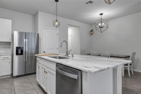 Touwnhouse à vendre à Bradenton, Floride: 3 chambres, 155.43 m2 № 2142915 - photo 8