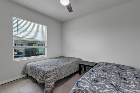 Touwnhouse à vendre à Bradenton, Floride: 3 chambres, 155.43 m2 № 2142915 - photo 18