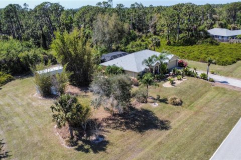 Casa en venta en North Port, Florida, 3 dormitorios, 189.52 m2 № 1791280 - foto 3