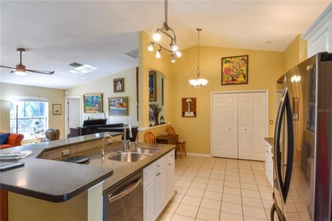 Casa en venta en North Port, Florida, 3 dormitorios, 189.52 m2 № 1791280 - foto 15