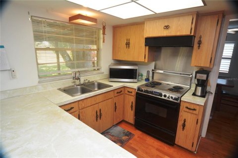 House in Longwood, Florida 4 bedrooms, 248.05 sq.m. № 1204838 - photo 10