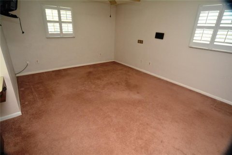 House in Longwood, Florida 4 bedrooms, 248.05 sq.m. № 1204838 - photo 12