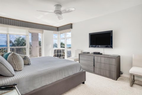 Condominio en alquiler en Surfside, Florida, 3 dormitorios, 173.08 m2 № 2007275 - foto 14