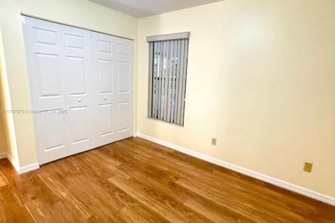 Casa en venta en Port St. Lucie, Florida, 3 dormitorios, 177.26 m2 № 1862430 - foto 19