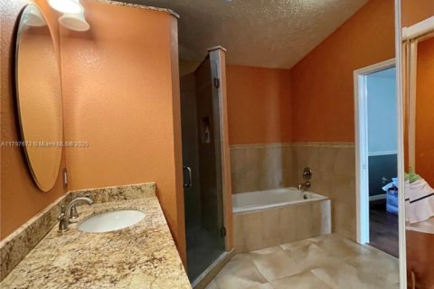 Casa en venta en Port St. Lucie, Florida, 3 dormitorios, 177.26 m2 № 1862430 - foto 6