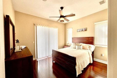 House in Apollo Beach, Florida 4 bedrooms, 315.4 sq.m. № 1734543 - photo 8