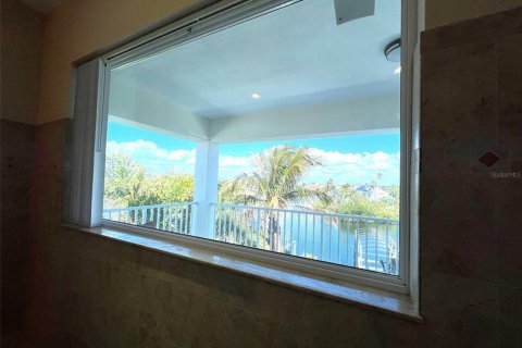 House in Apollo Beach, Florida 4 bedrooms, 315.4 sq.m. № 1734543 - photo 21