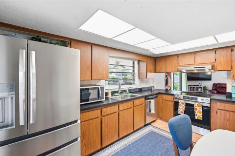 Casa en venta en Tampa, Florida, 4 dormitorios, 174.56 m2 № 2197862 - foto 12