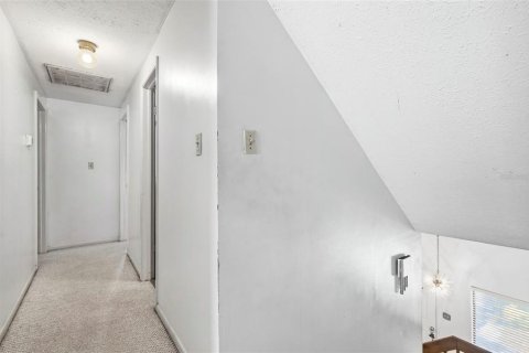 Casa en venta en Tampa, Florida, 4 dormitorios, 174.56 m2 № 2197862 - foto 23