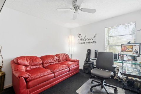 Casa en venta en Tampa, Florida, 4 dormitorios, 174.56 m2 № 2197862 - foto 24