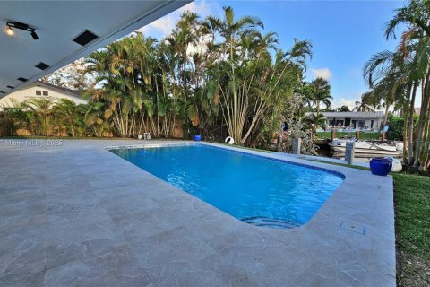 House in Fort Lauderdale, Florida 4 bedrooms, 139.54 sq.m. № 1870012 - photo 29