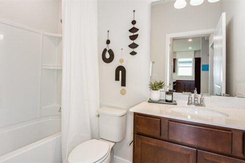 Duplex in Parrish, Florida 2 bedrooms, 146.69 sq.m. № 2115549 - photo 14
