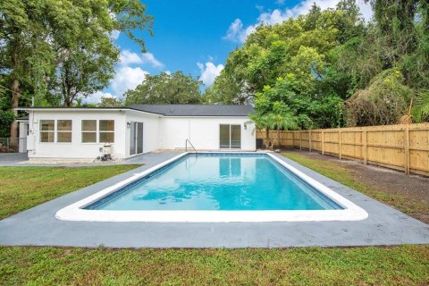 House in Sanford, Florida 4 bedrooms, 130.06 sq.m. № 1815017 - photo 21