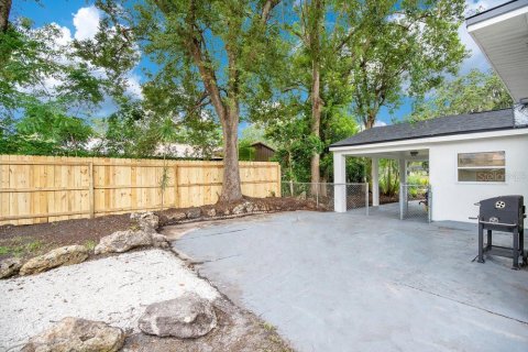 House in Sanford, Florida 4 bedrooms, 130.06 sq.m. № 1815017 - photo 25