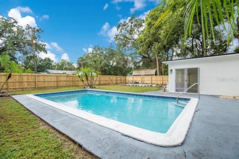 House in Sanford, Florida 4 bedrooms, 130.06 sq.m. № 1815017 - photo 18