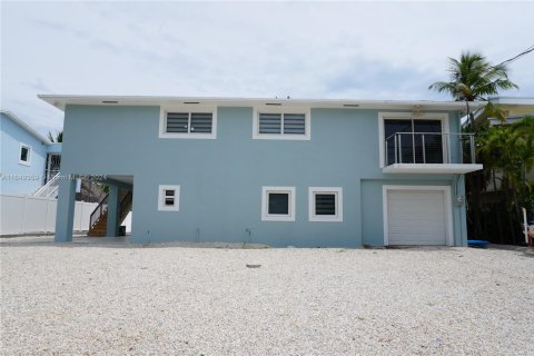 Снять в аренду виллу или дом в Исламорада, Вилладж оф Айлендс, Флорида 4 спальни, 136.57м2, № 1957707 - фото 6