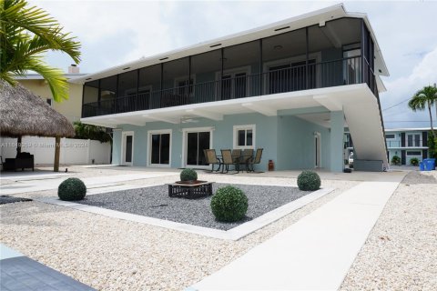 Снять в аренду виллу или дом в Исламорада, Вилладж оф Айлендс, Флорида 4 спальни, 136.57м2, № 1957707 - фото 12