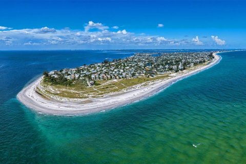 Villa ou maison à vendre à Anna Maria, Floride: 4 chambres, 439.24 m2 № 2132849 - photo 4