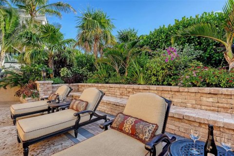 Villa ou maison à vendre à Anna Maria, Floride: 4 chambres, 439.24 m2 № 2132849 - photo 9