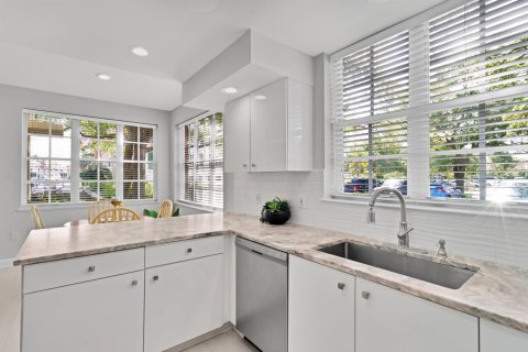 Copropriété à vendre à Vero Beach, Floride: 3 chambres, 146.88 m2 № 2245565 - photo 11