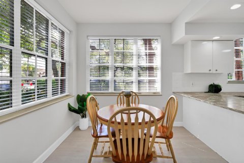 Copropriété à vendre à Vero Beach, Floride: 3 chambres, 146.88 m2 № 2245565 - photo 12