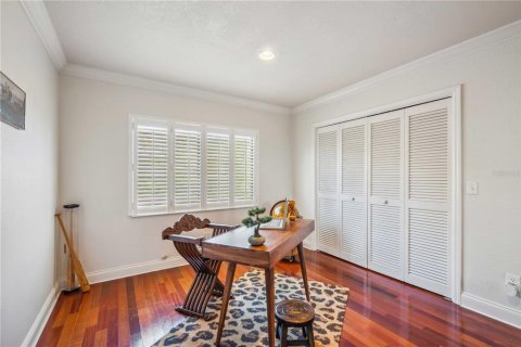 Casa en venta en Tampa, Florida, 4 dormitorios, 295.06 m2 № 1536843 - foto 21