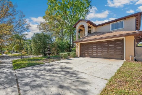 Casa en venta en Tampa, Florida, 4 dormitorios, 295.06 m2 № 1536843 - foto 4