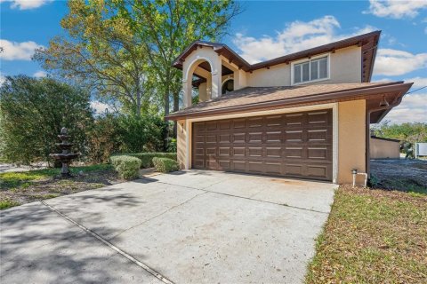 Casa en venta en Tampa, Florida, 4 dormitorios, 295.06 m2 № 1536843 - foto 5