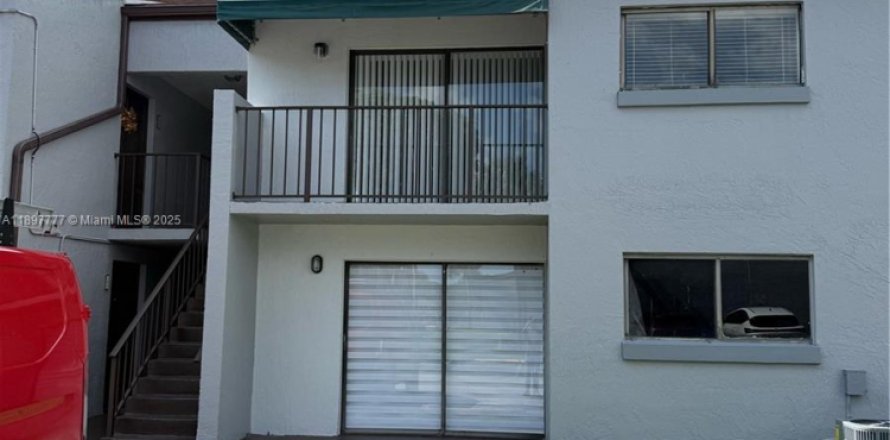 Condo à Miami, Floride, 2 chambres № 1952157