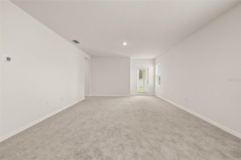 House in Kissimmee, Florida 4 bedrooms, 150.32 sq.m. № 2150706 - photo 15
