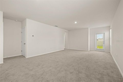 House in Kissimmee, Florida 4 bedrooms, 150.32 sq.m. № 2150706 - photo 17