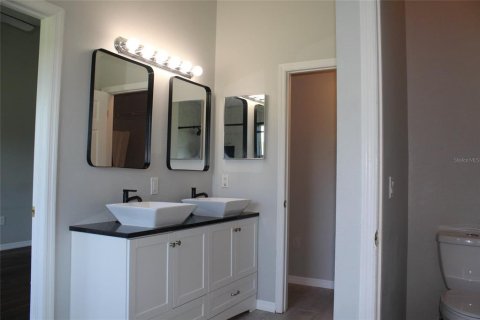 Condo in Largo, Florida, 3 bedrooms  № 1866829 - photo 11