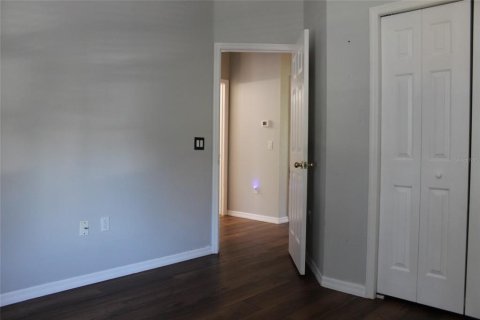 Condo in Largo, Florida, 3 bedrooms  № 1866829 - photo 10